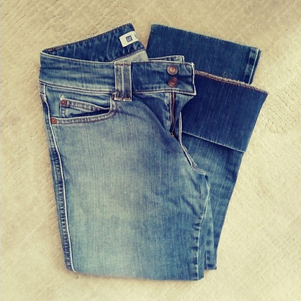 Gap cropped jeans